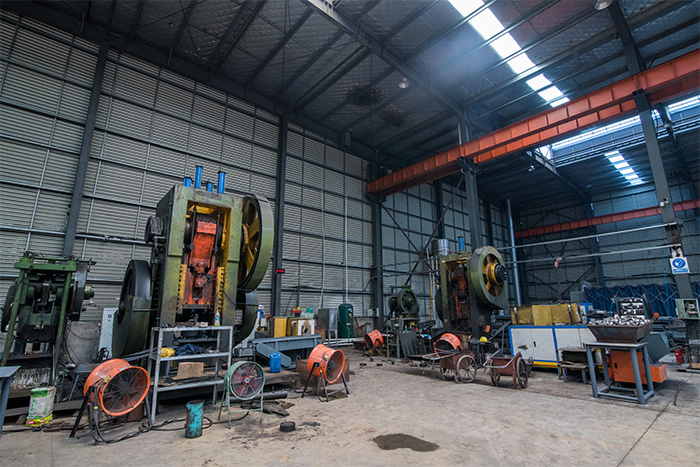 扬中网架配件-锥头加工车间